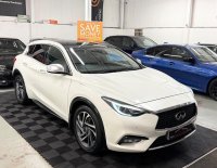 INFINITI Q30